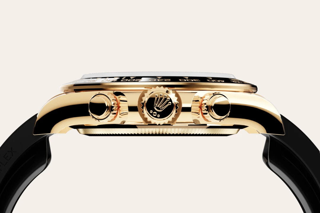 Rolex Cosmograph Daytona in yellow gold with a Bright black and Golden dial, Oysterflex bracelet, m126518ln-0012 - Gandelman