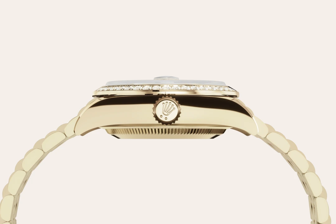 Rolex Lady-Datejust in yellow gold and diamonds with a silver dial, bezel Set with 44 brilliant-cut diamonds, and Jubilee bracelet, m279138rbr-0012 - Gandelman Rolex Lady-Datejust in yellow gold and diamonds with a silver dial, bezel Set with 44 brilliant-cut diamonds, and Jubilee bracelet, m279138rbr-0012 - Gandelman