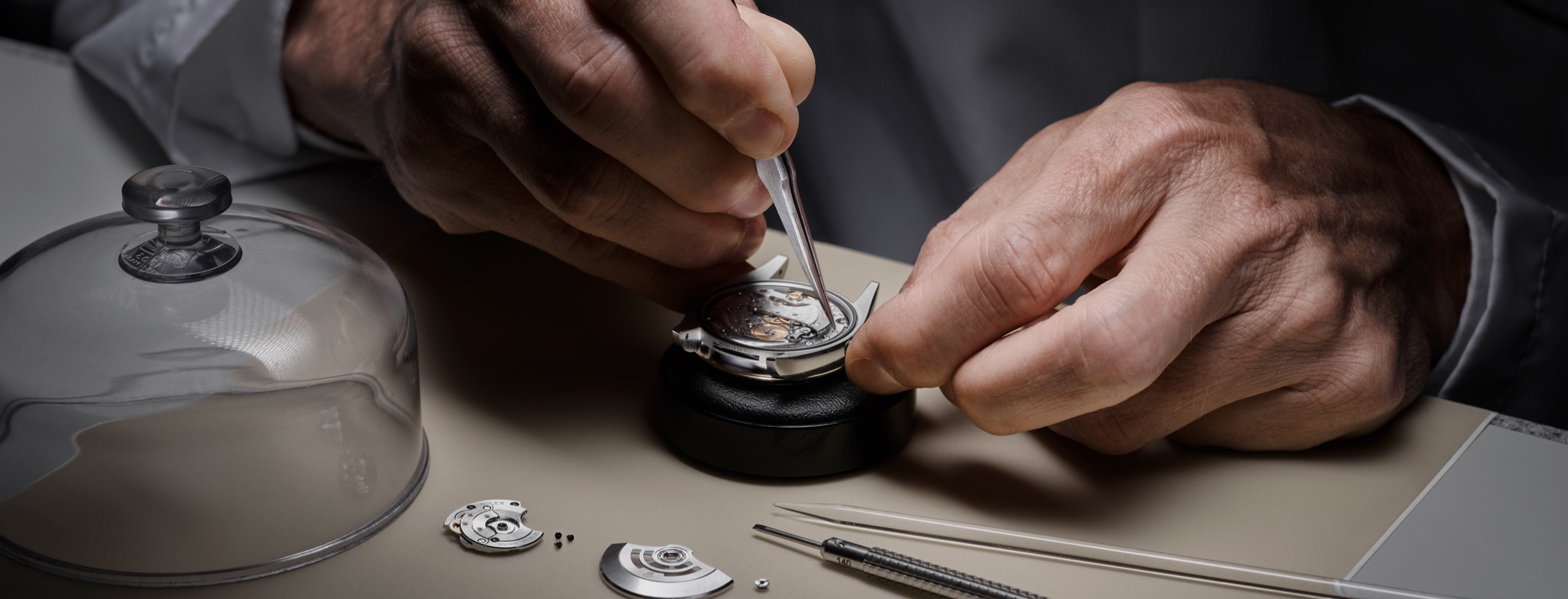 Servicing your Rolex at Gandelman - Aruba Servicing your Rolex at Gandelman - Aruba