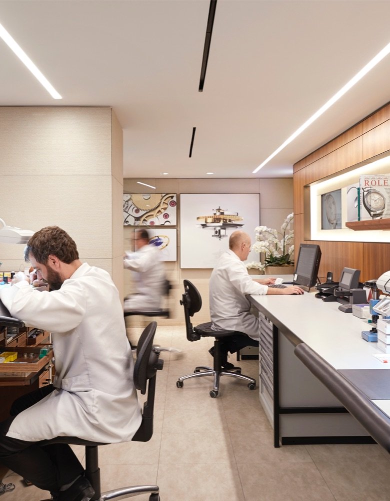 Servicing your Rolex at Gandelman - Aruba Servicing your Rolex at Gandelman - Aruba